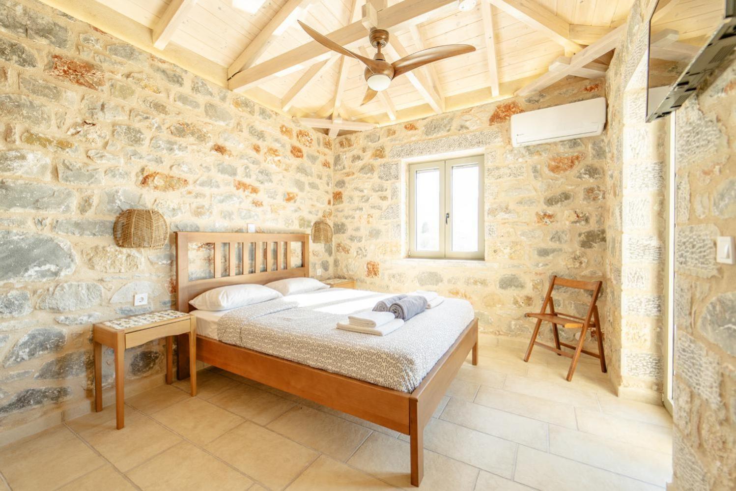 Villa Dioni Ena Pyrgos Exterior foto